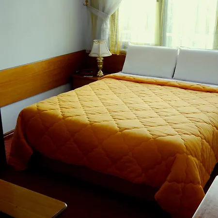 Hotel Kruja 3*