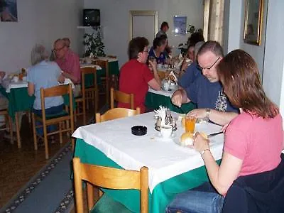 Kruja 호텔 티라나