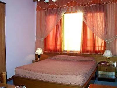 Kruja 호텔 3*