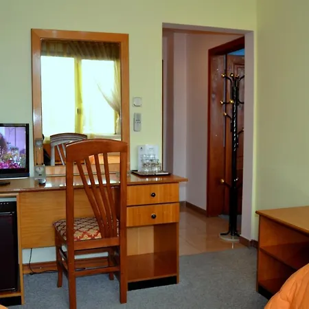 Kruja 3*