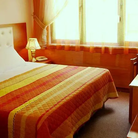 מלון Kruja טיראנה